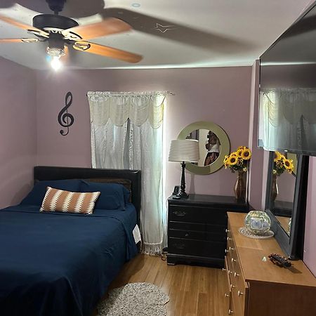 Colorful 3 Bedrooms Twin Home Near Center Φιλαδέλφεια Εξωτερικό φωτογραφία